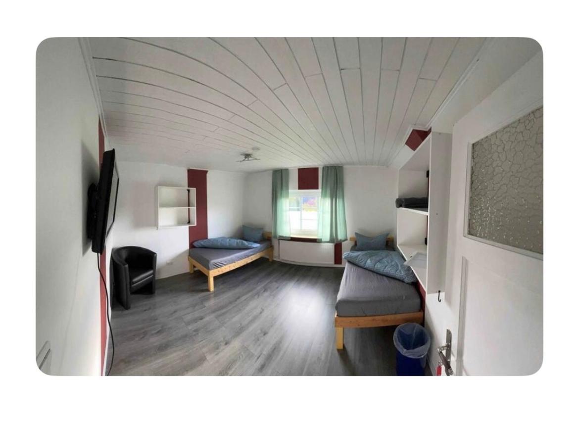 Zimmer 1 Bullendorf Bagian luar foto